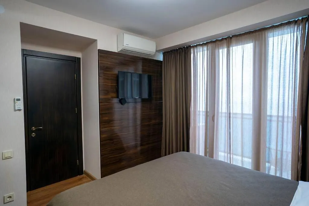 Leo Group Best Studio 23-11 Apartamento Batumi