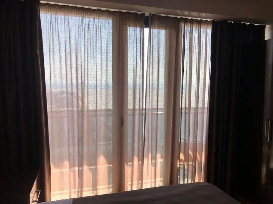 Leo Group Best Studio 23-11 Apartamento Batumi Geórgia