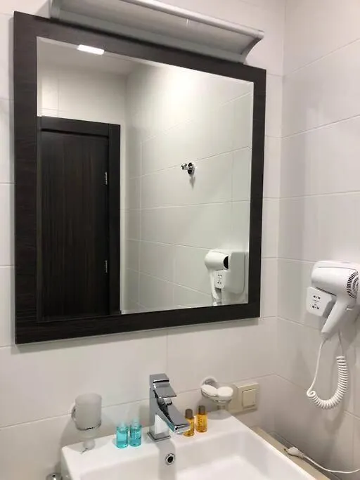 Leo Group Best Studio 23-11 Apartamento Batumi